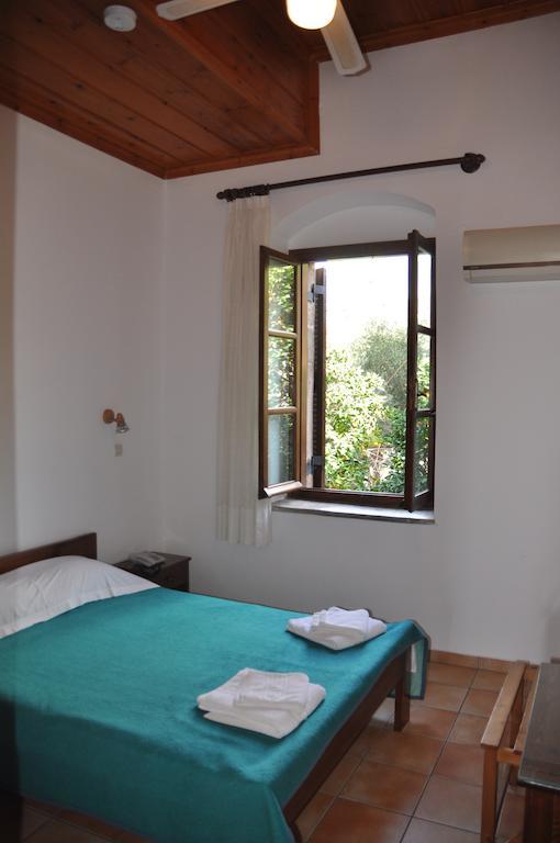 Skardamoula'S Studios And Apartments, 2 Kardhamili Rum bild